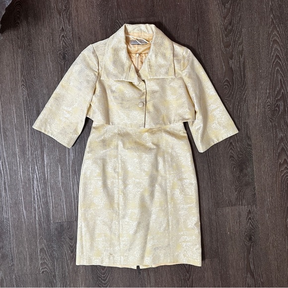 rickie freeman
TERI JON Dress w/ Crop Jacket yellow w/metallic Brocade size 6 - Picture 6 of 13